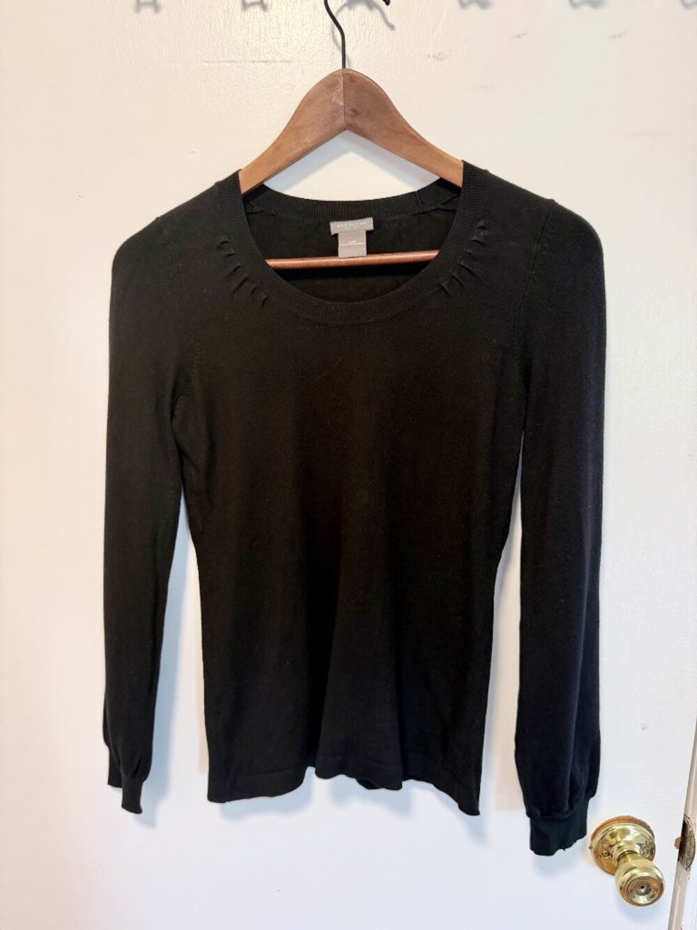Ann Taylor Petites Black sweater XSP